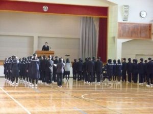 唐丹中学校仮設校舎で3学期スタート