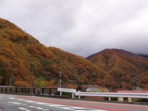 【仙人峠の紅葉】　立冬過ぎて・・・