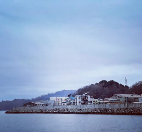 釜石大観音　今日も釜石の海を見守っています。