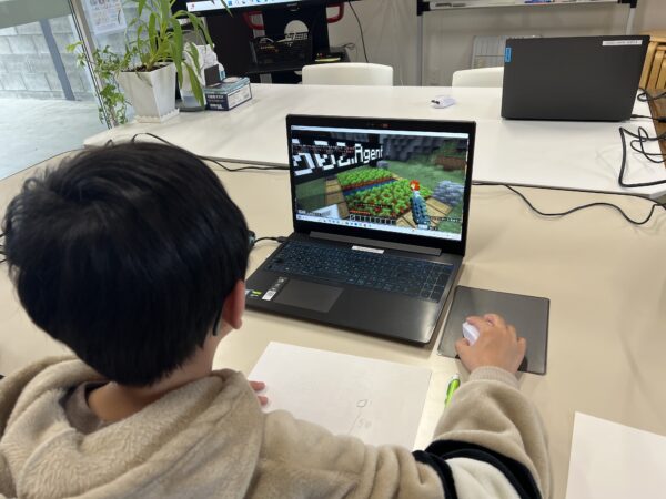 春休み子どもプログラミング体験会を開催しました!【教育版マインクラフトで挑戦】